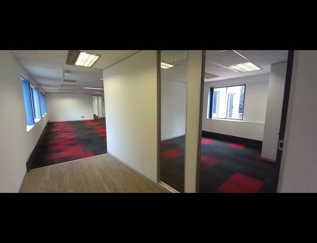 588M² OFFICE TO LET IN WOODMEAD